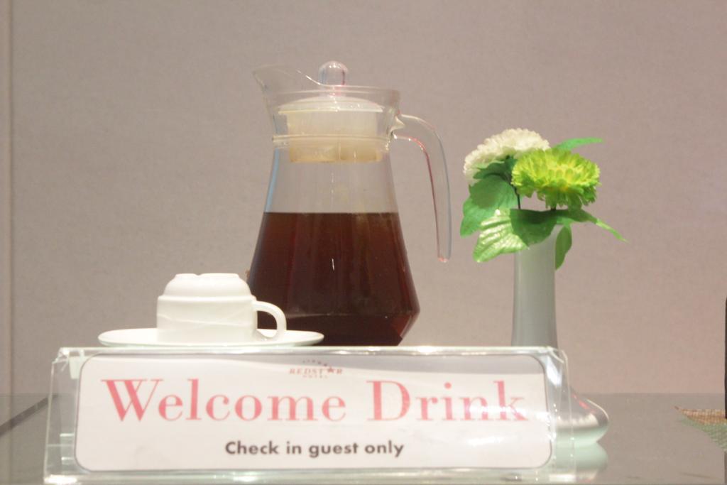 Redstar Hotel Jakarta Ngoại thất bức ảnh