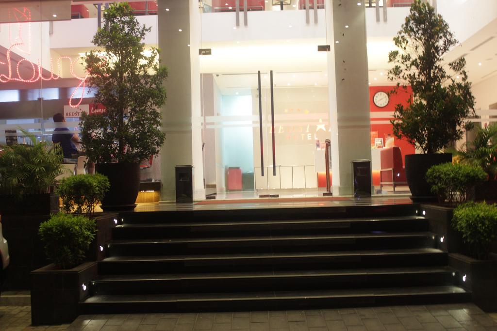 Redstar Hotel Jakarta Ngoại thất bức ảnh