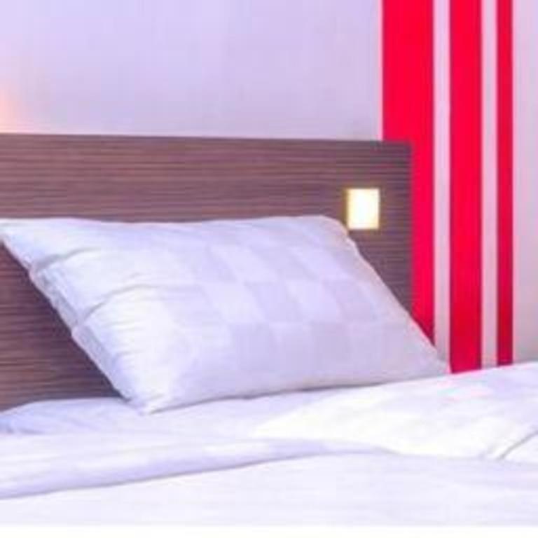 Redstar Hotel Jakarta Ngoại thất bức ảnh