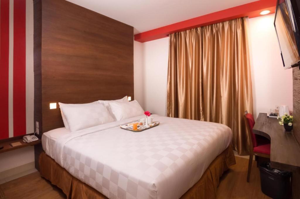 Redstar Hotel Jakarta Ngoại thất bức ảnh