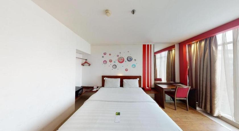 Redstar Hotel Jakarta Ngoại thất bức ảnh