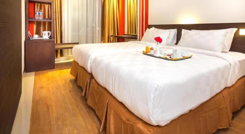 Redstar Hotel Jakarta Ngoại thất bức ảnh