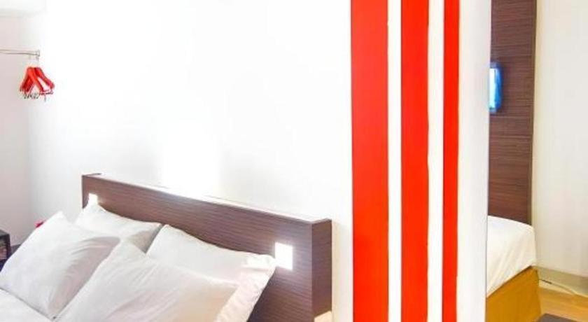Redstar Hotel Jakarta Ngoại thất bức ảnh