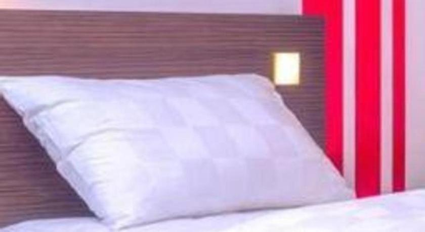 Redstar Hotel Jakarta Ngoại thất bức ảnh
