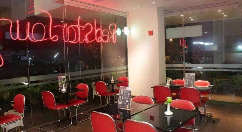 Redstar Hotel Jakarta Ngoại thất bức ảnh