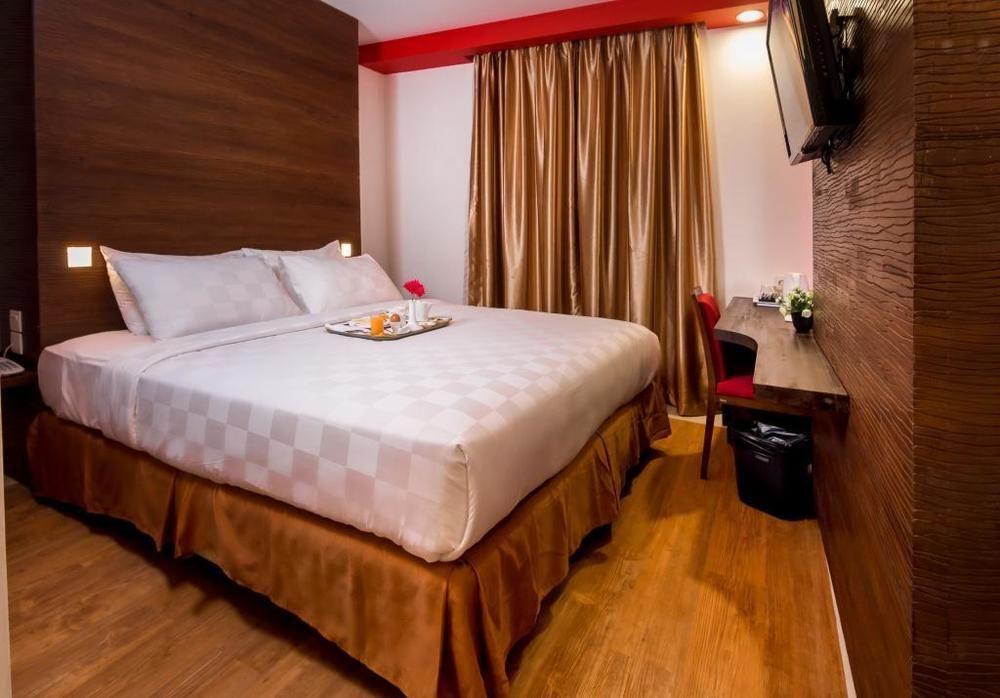 Redstar Hotel Jakarta Ngoại thất bức ảnh
